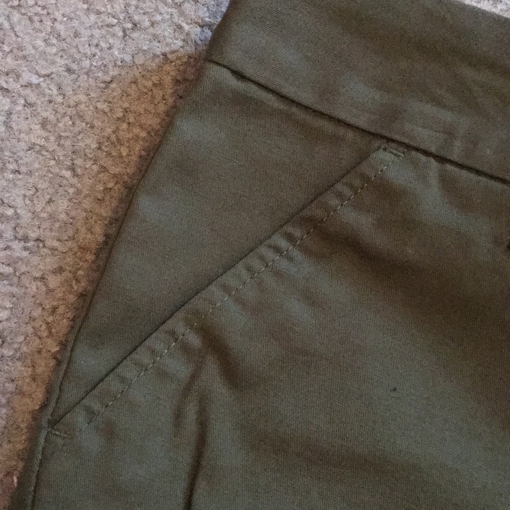 Army Green Shorts - Picture 3 of 5